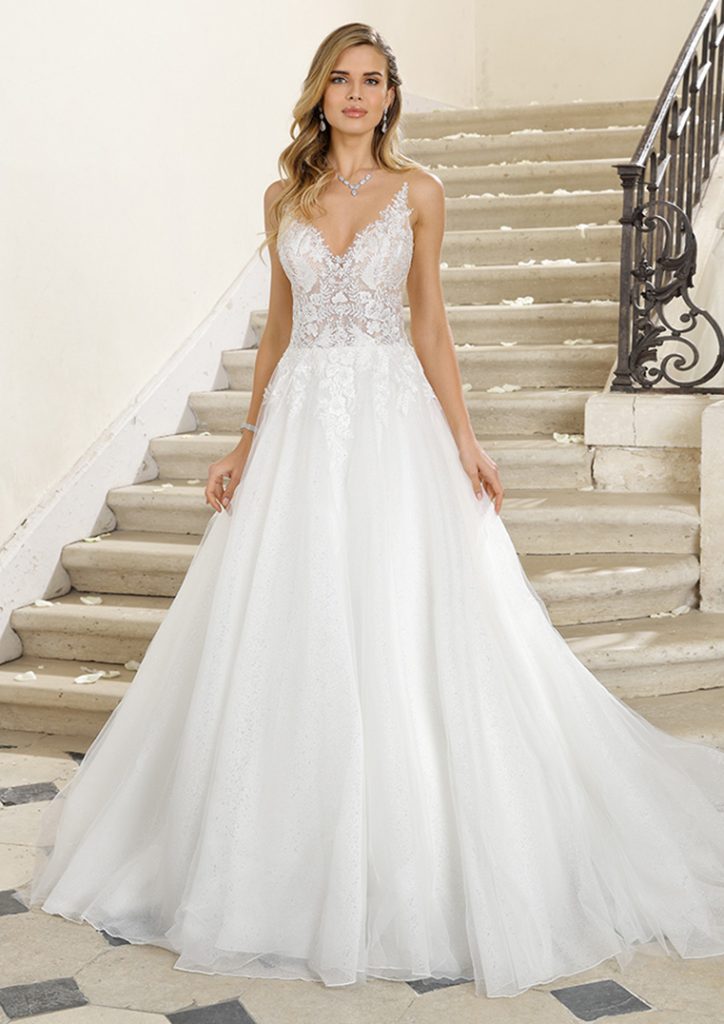Ladybird 321045, Pronovias Group